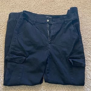 Black Almost Famous Cargo Pants